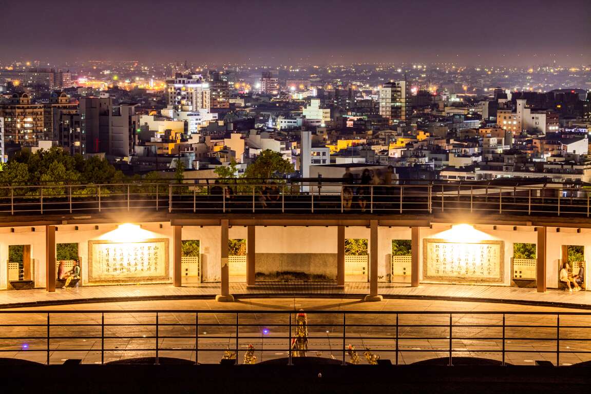 八卦山大佛風景區夜晚