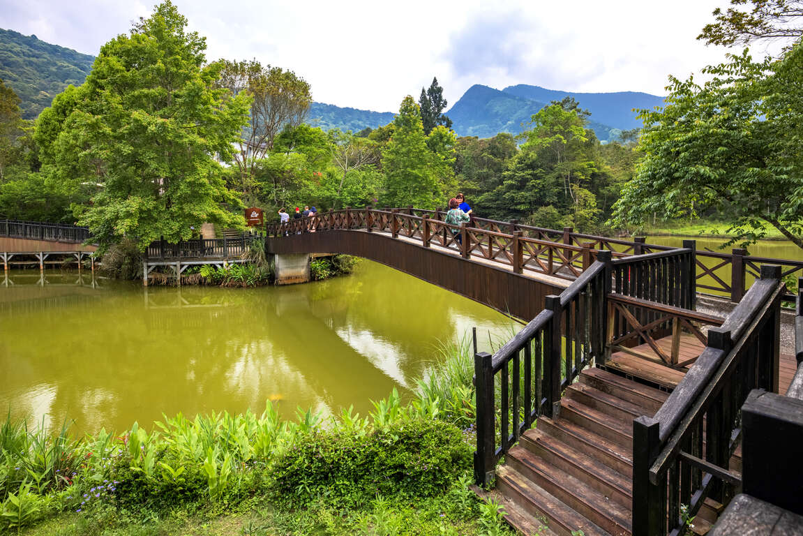 向天湖木棧道