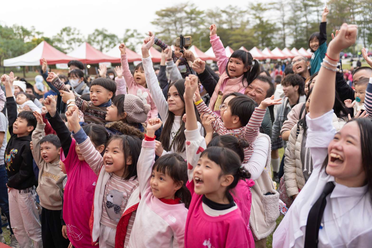 阿罩霧草地音樂會-小朋友熱情參與活動