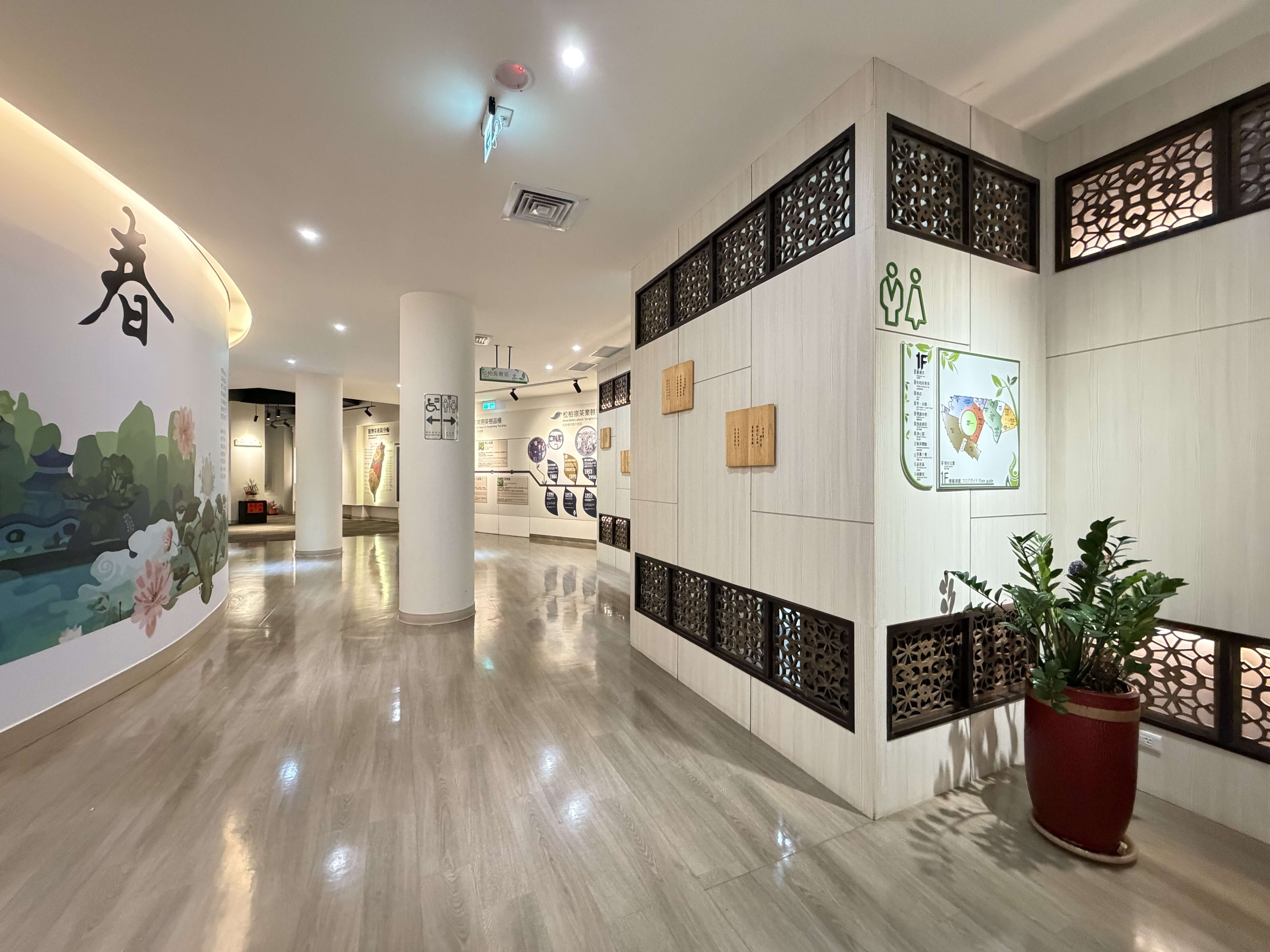 1.松柏嶺遊客中心公廁奪特優，成旅服亮點