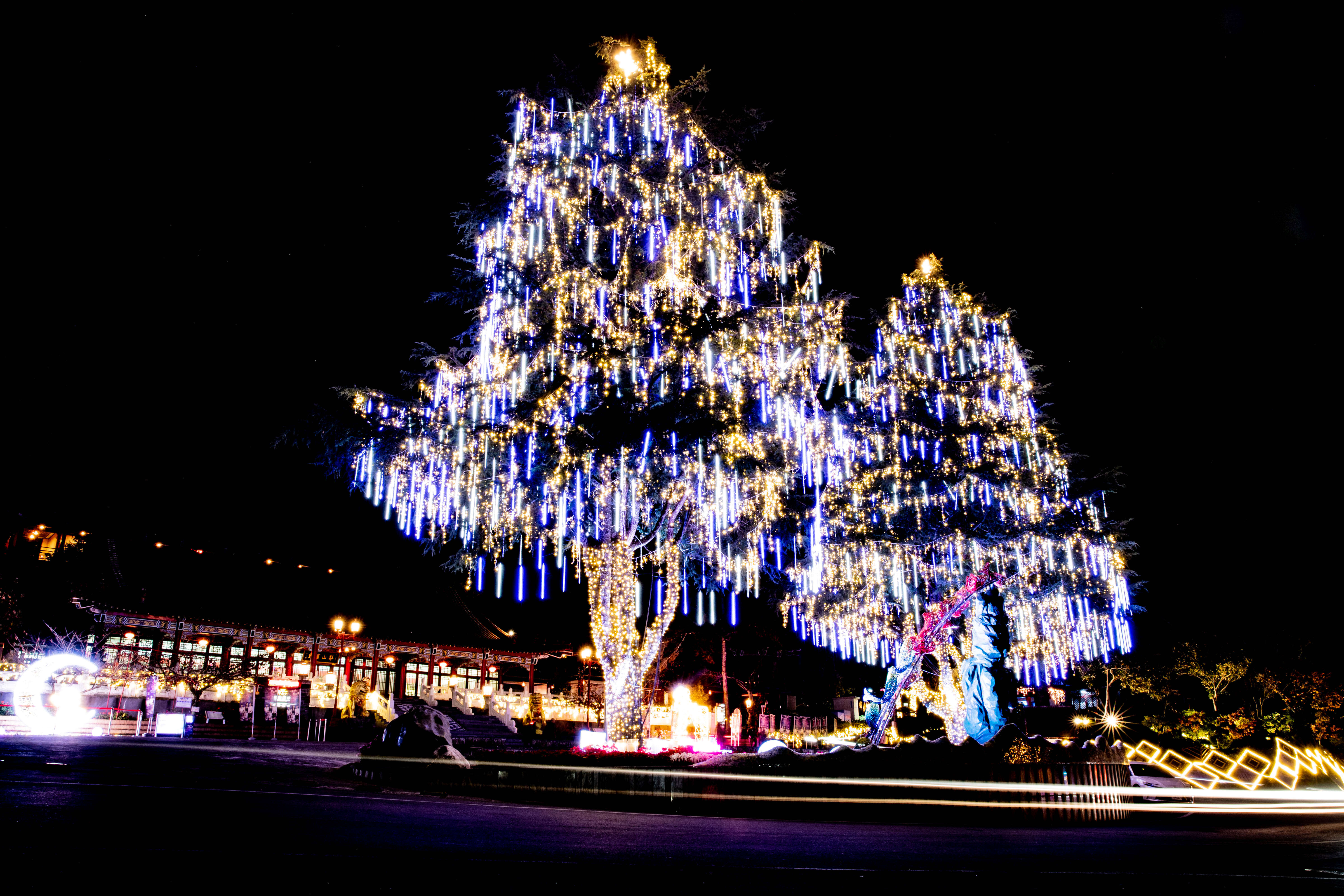 2025山谷燈光節聖誕樹燈飾