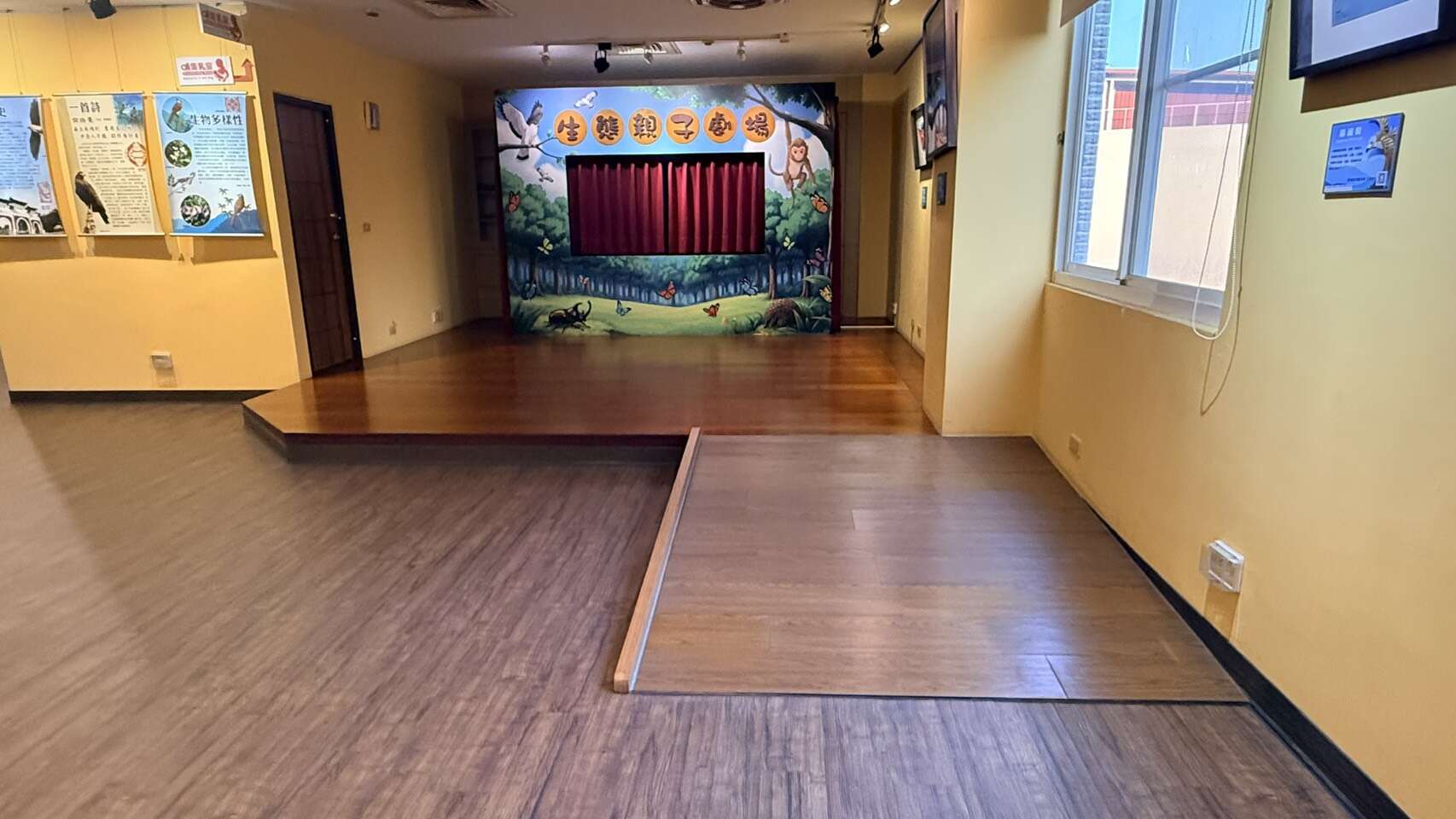 八卦山脈生態遊客中心_無障礙坡道