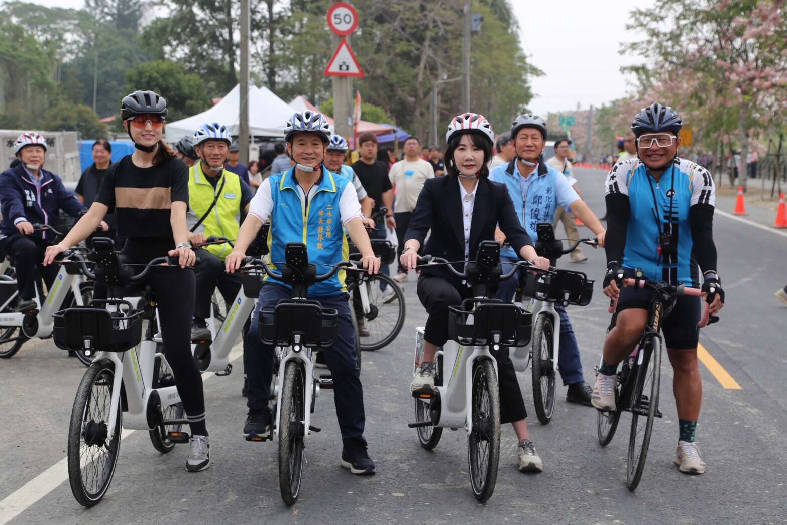 3.貴賓騎旅合影留戀