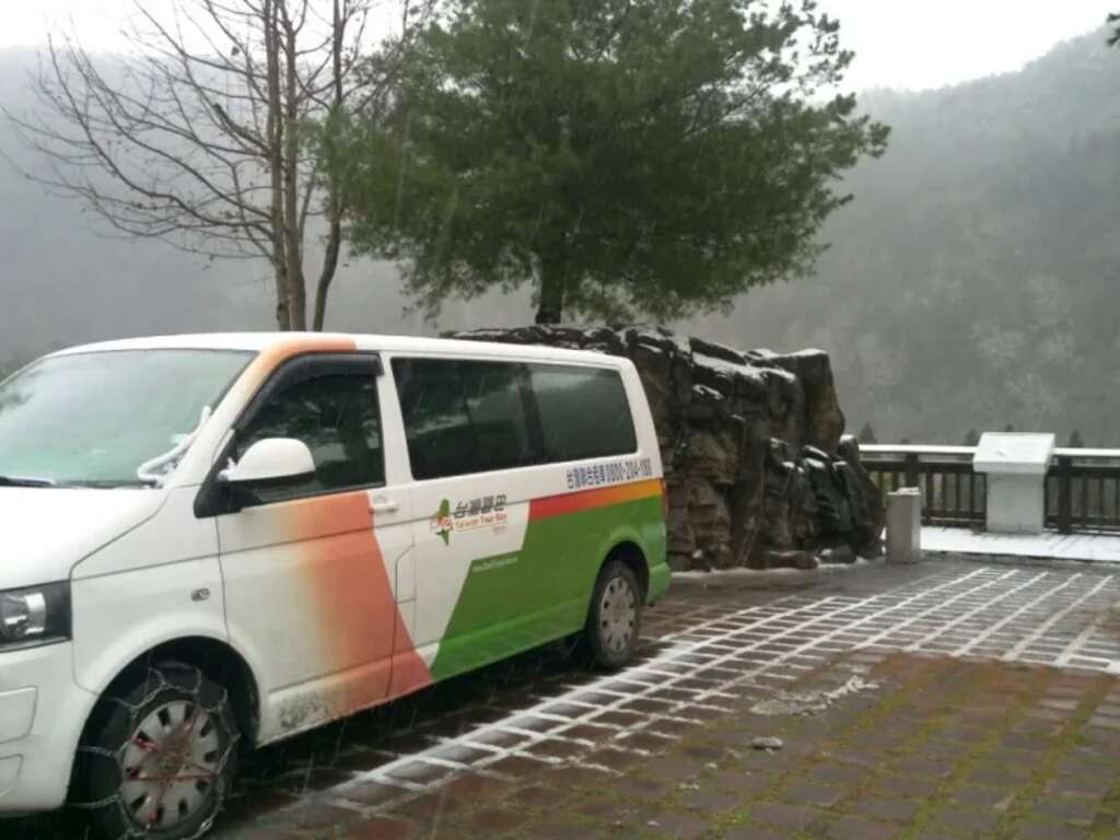 台灣觀巴車輛