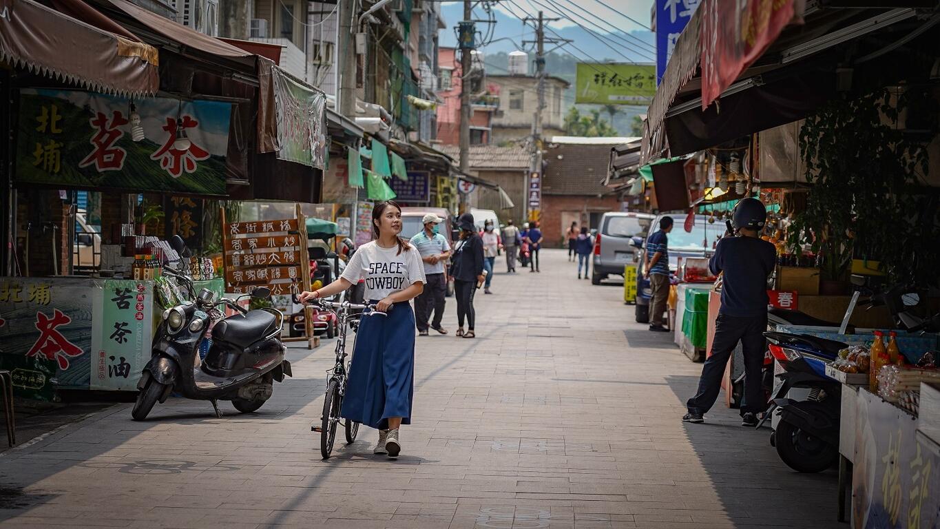 Beipu Old Street民眾