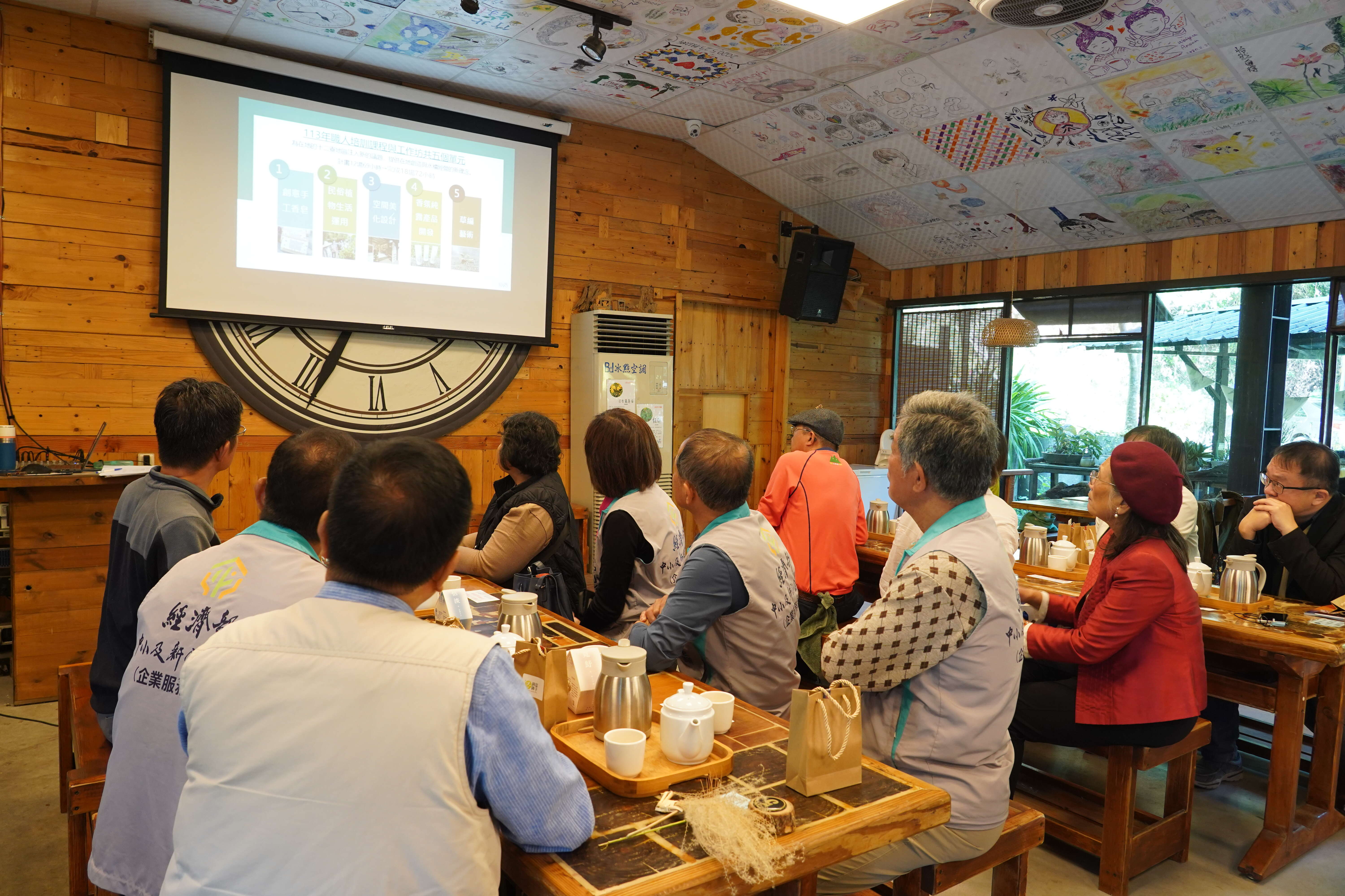 十二寮「時光村」創新農村體驗觀賞