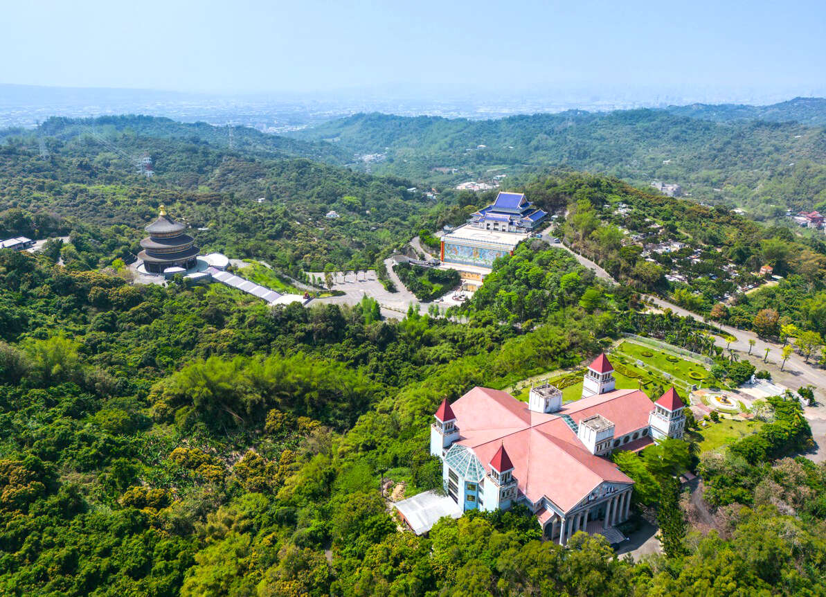 Jinling Mountain Religious Leisure Park
